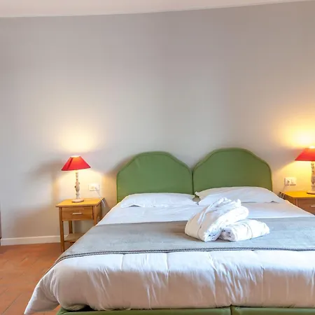 Pozzetto Otel 3*