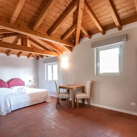 Otel Pozzetto 3*
