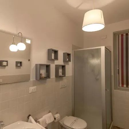 Otel Pozzetto Laveno-Mombello